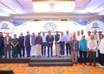 Prof. Geer Mohammad Ishaq of the University of Kashmir honoured with Pharma Ratna Recognition Award by the Pharmacy Council of India